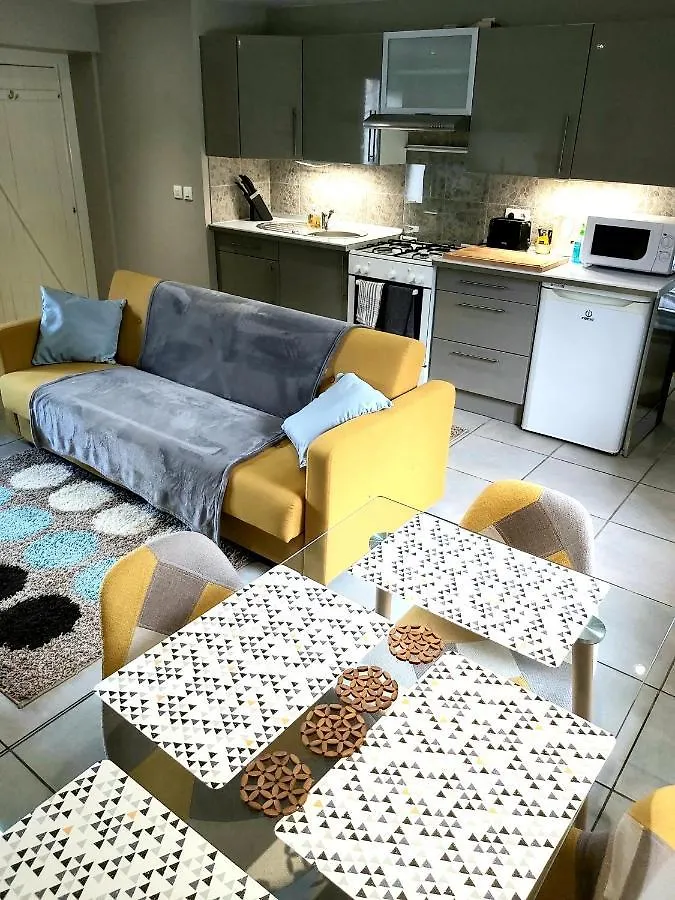 La Maison Des Renards Apartment Plouray