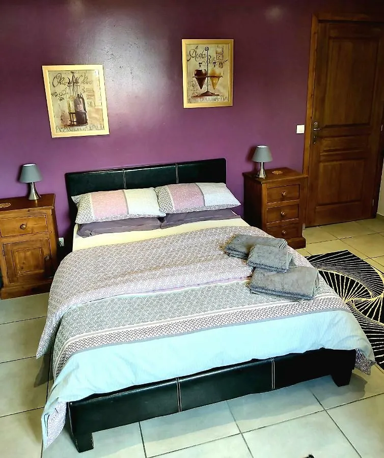 La Maison Des Renards Apartment Plouray 0*,